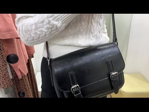 ❤️ ציבור מאַסטערביישאַן פון יונג הור פעראַלבעררי מיט אַ דילדאָ אין די פּאַסן צימער ❤️ סעקס ווידעא ביי אונדז ️❤